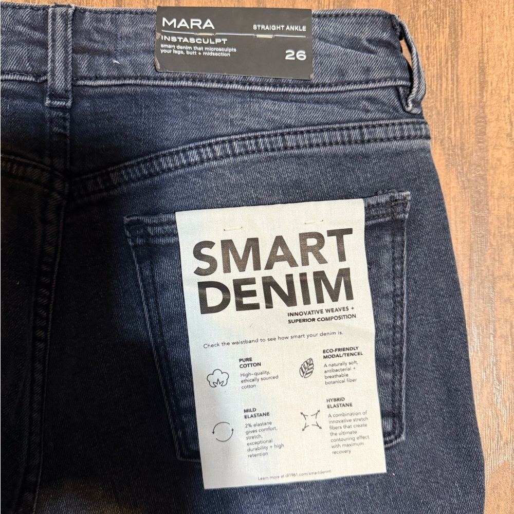 DL1961 Women's Midnight Straight Leg Jeans Smart Denim - Picture 8 of 8